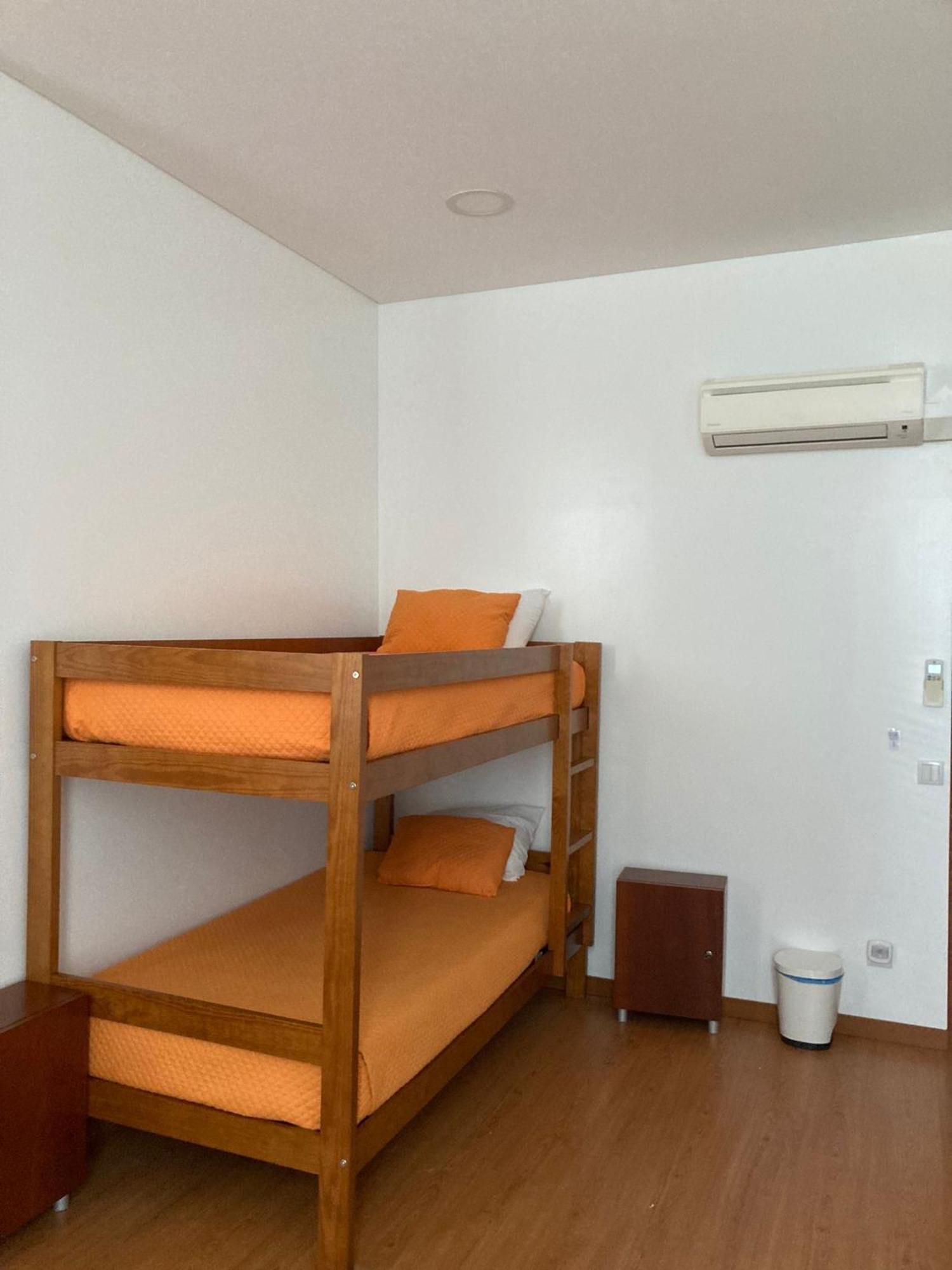 Russo'S Hostel Setúbal Eksteriør billede
